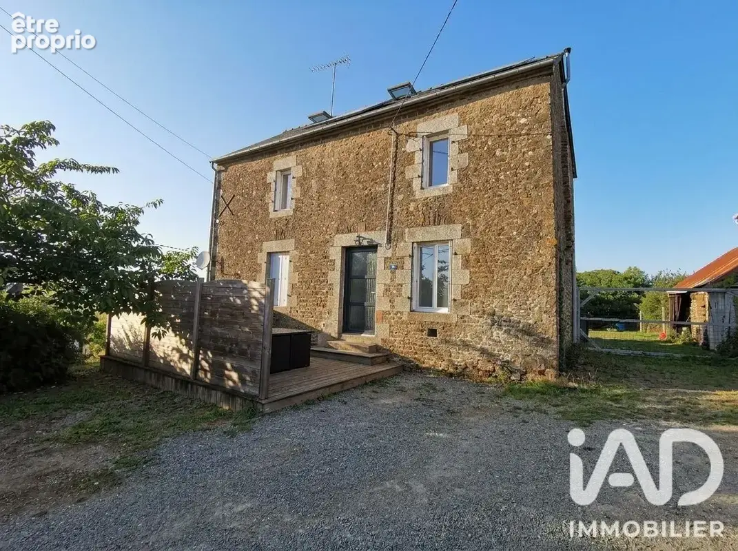 Photo 1 - Maison à LA CHAPELLE-JANSON