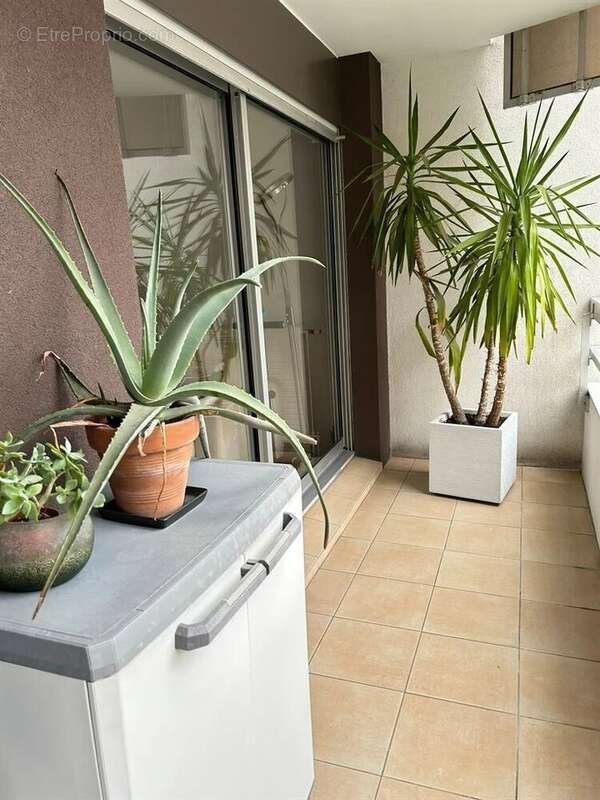 Appartement à PARIS-19E