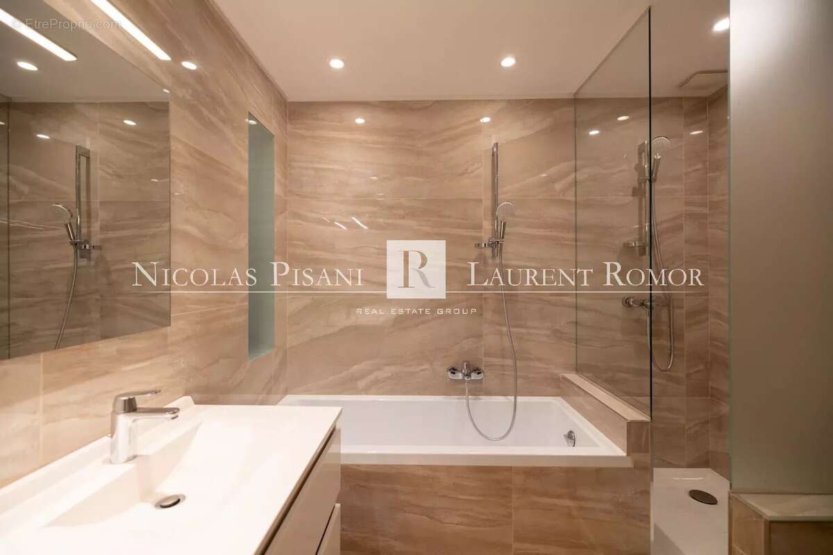 Appartement a vendre a nice - cours saleya - proche de la mer - 136 m² - 3 chambres - photo 6