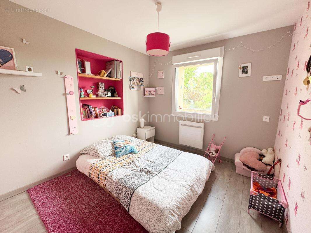 Maison à PORT-BRILLET