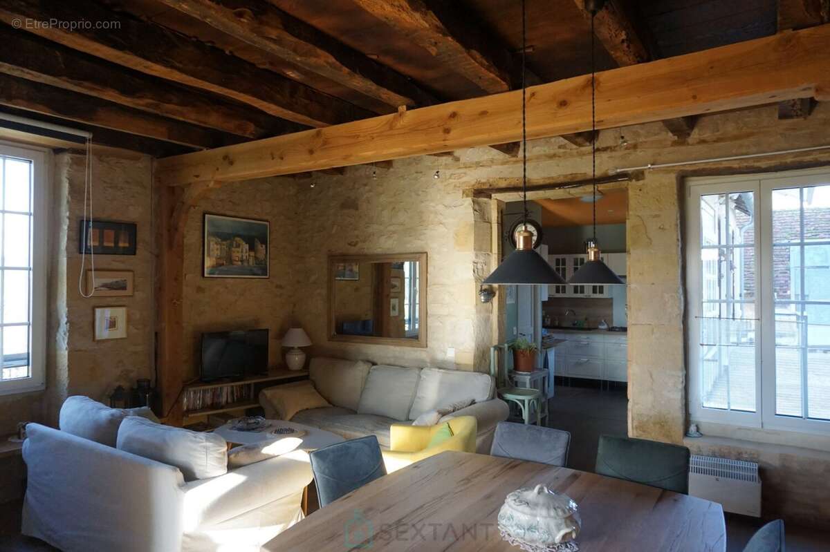 Superbe ensemble immobilier du XIXe siècle situé au coeur de la nature préservée du Périgord vert. - photo 14