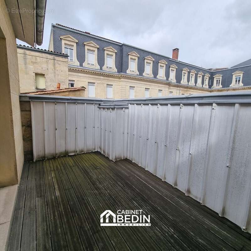 Appartement à BORDEAUX