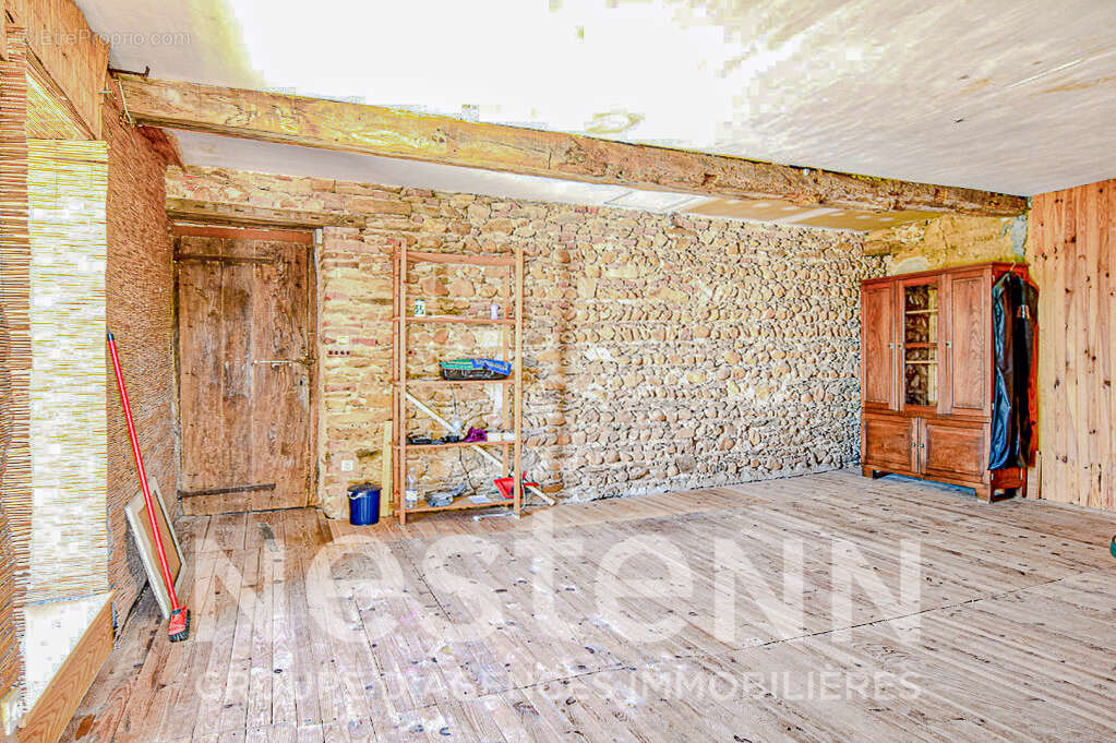 Maison de village type fermette aux multiples possibilités d'aménagement - photo 4
