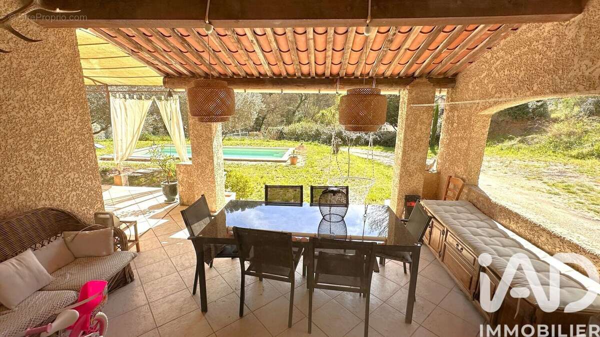 Photo 5 - Maison à SOLLIES-TOUCAS