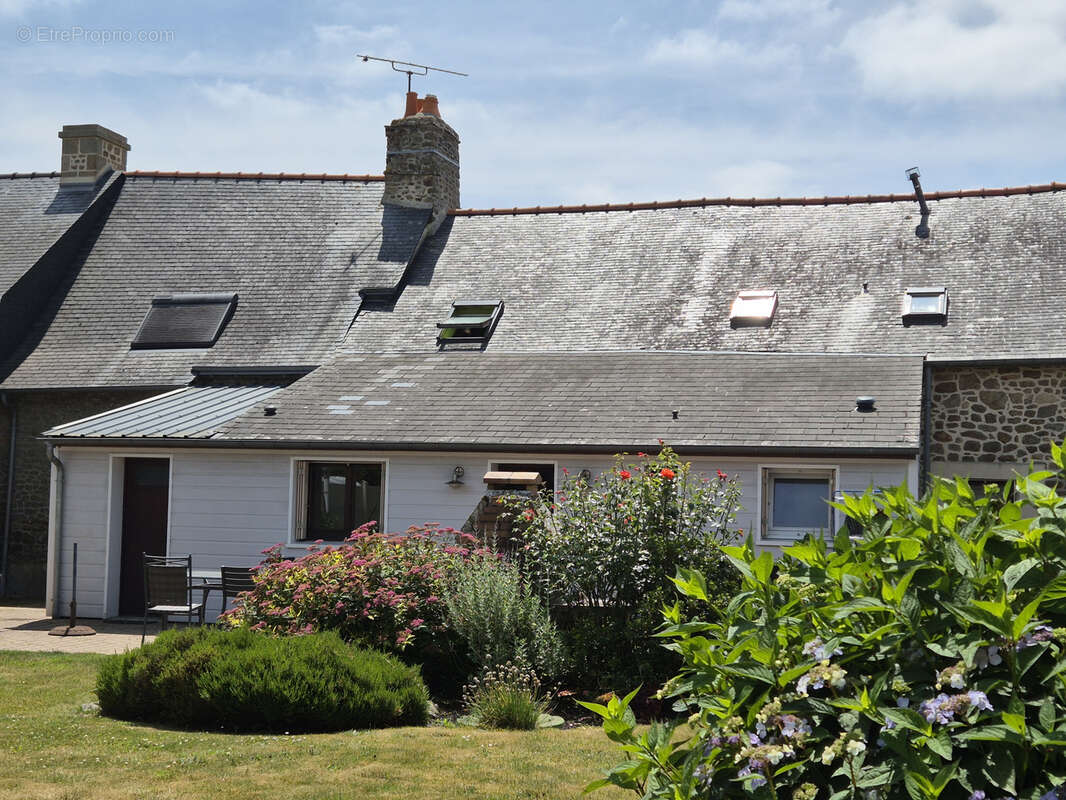 Maison à SAINT-MARC-SUR-COUESNON