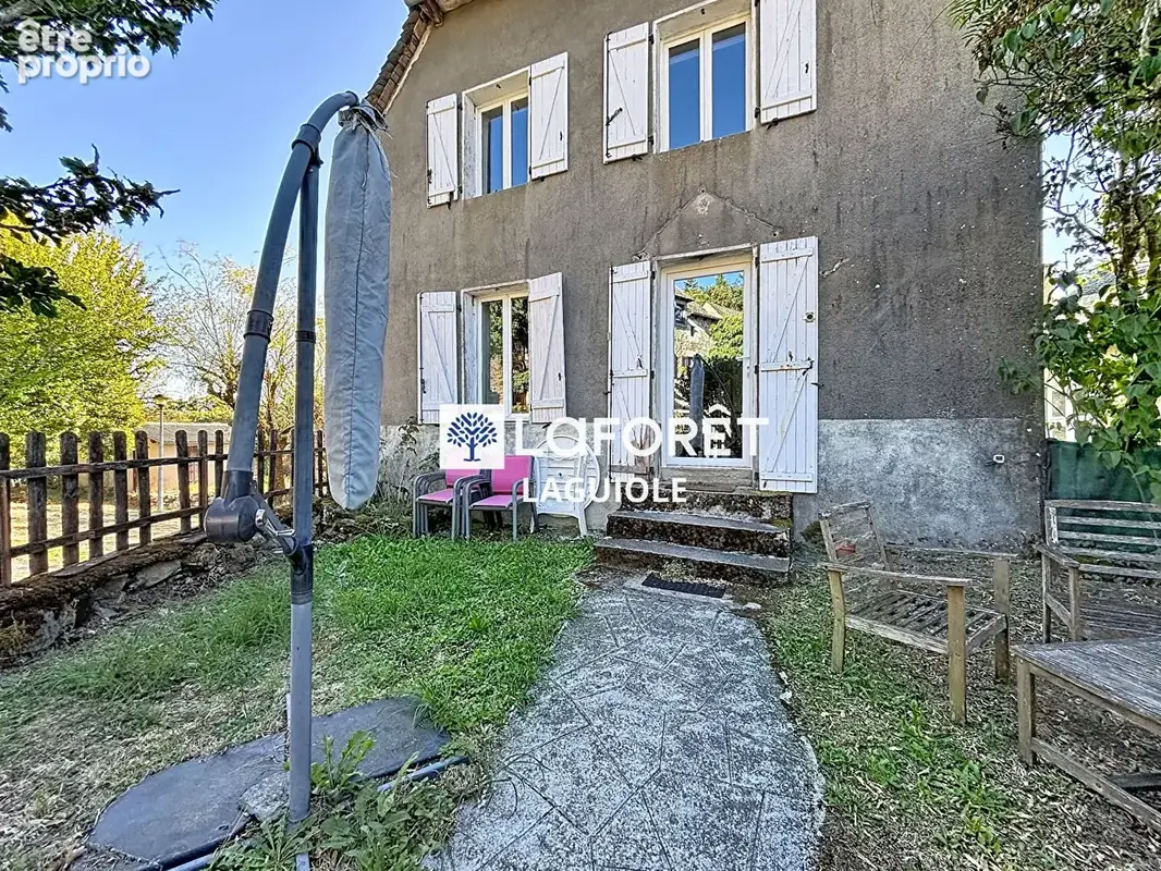 Maison à MONTEZIC
