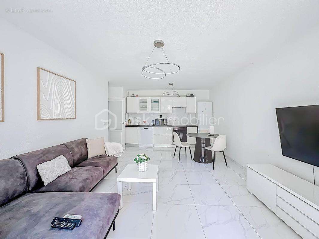 *** Magnifique Appartement T3 de 61m2 avec grande terrasse et garage à Montpellier Ovalie *** - photo 6