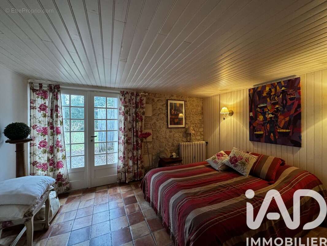 Photo 8 - Maison à SAINT-BONNET-SUR-GIRONDE