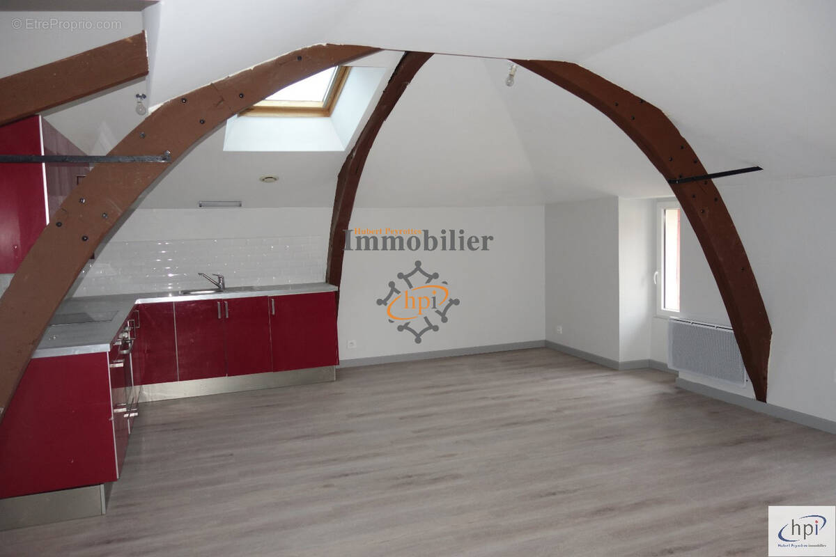 Appartement à SAINT-AFFRIQUE