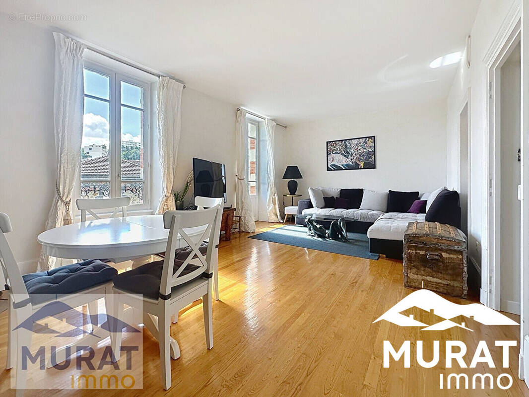 Appartement à CHAMALIERES