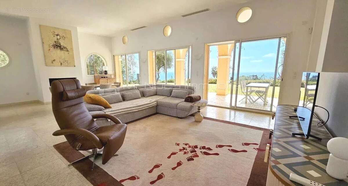 Villa eblouissante quartier madone a menton - photo 3