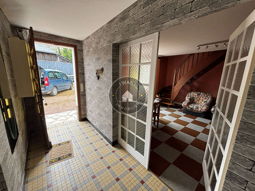 Maison à BEAUFORT-EN-VALLEE