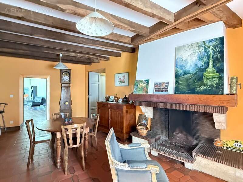 Maison à FRESSELINES