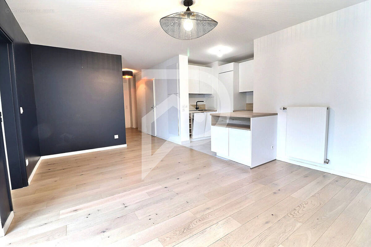 Appartement à CHAVILLE