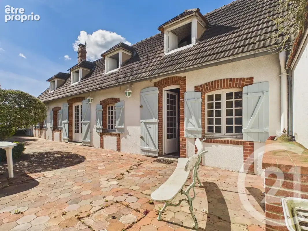 Maison 6 pièces 120 m² à vendre à Chartres (28000) - photo 3