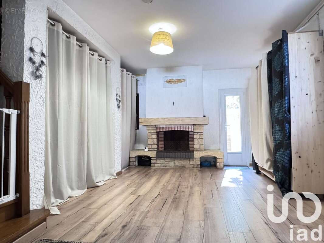 Photo 6 - Maison à SAINT-MAXIMIN-LA-SAINTE-BAUME