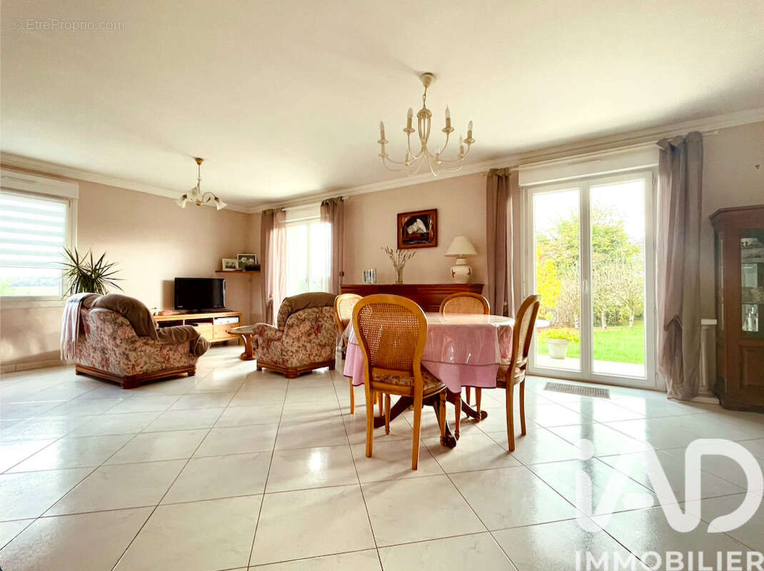 Photo 8 - Maison à LE GOURAY