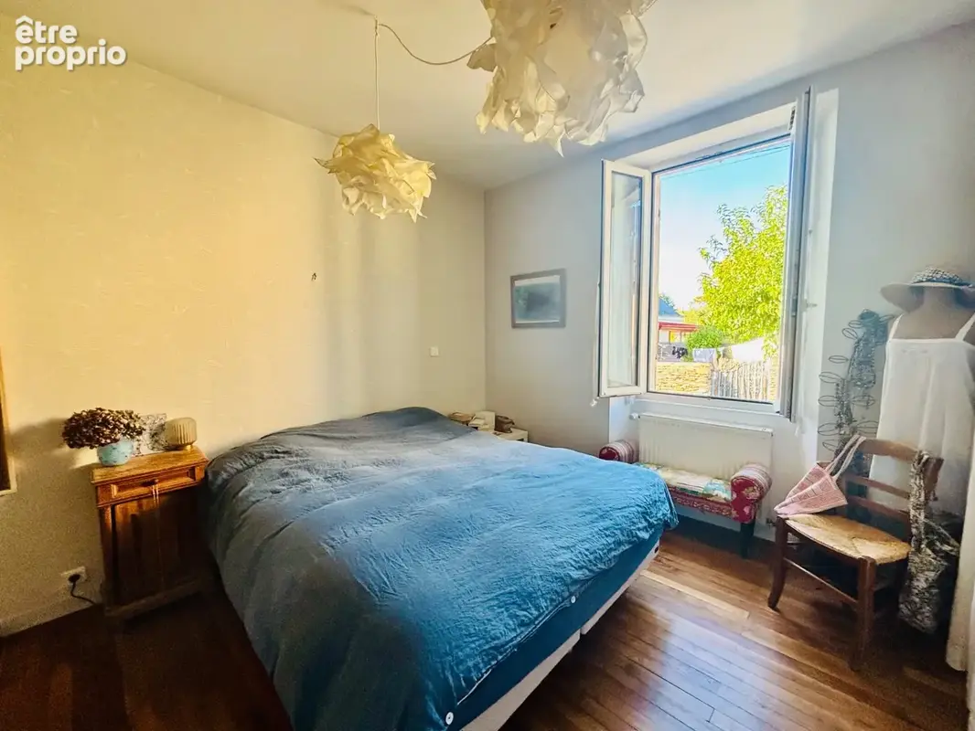 Mûrs-érigné – charme, volumes et 5 grandes chambres - photo 15