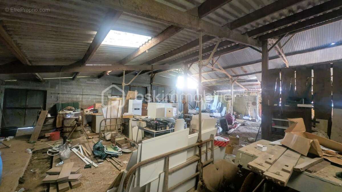 Maison à LE BEUGNON