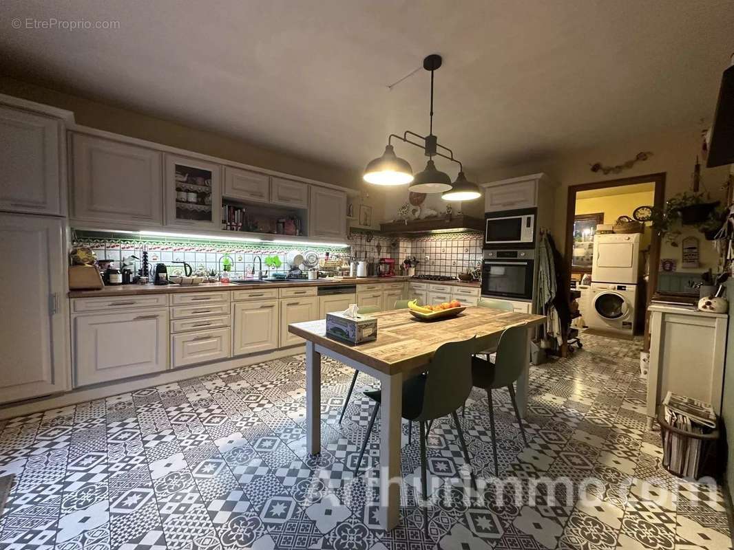 Maison à LIVRY-GARGAN