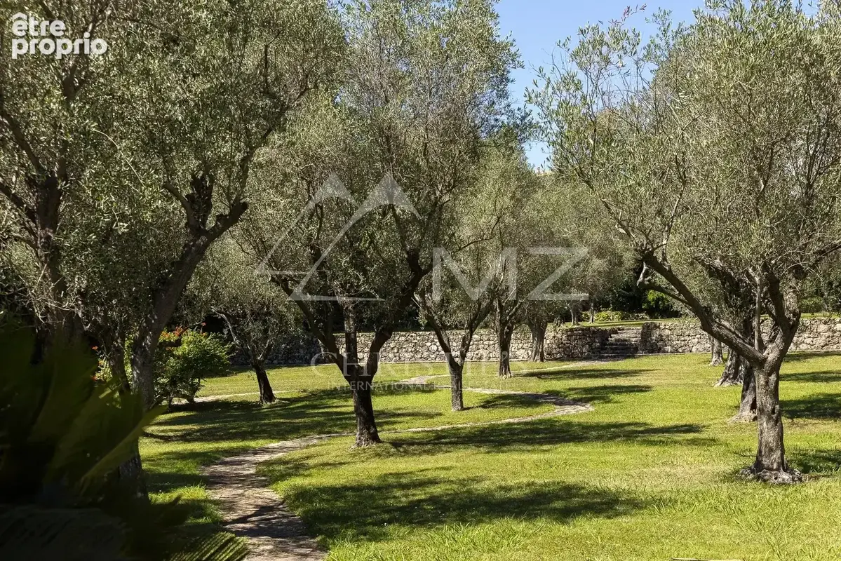 Mougins - Elegante et unique demeure au vieux village - photo 10