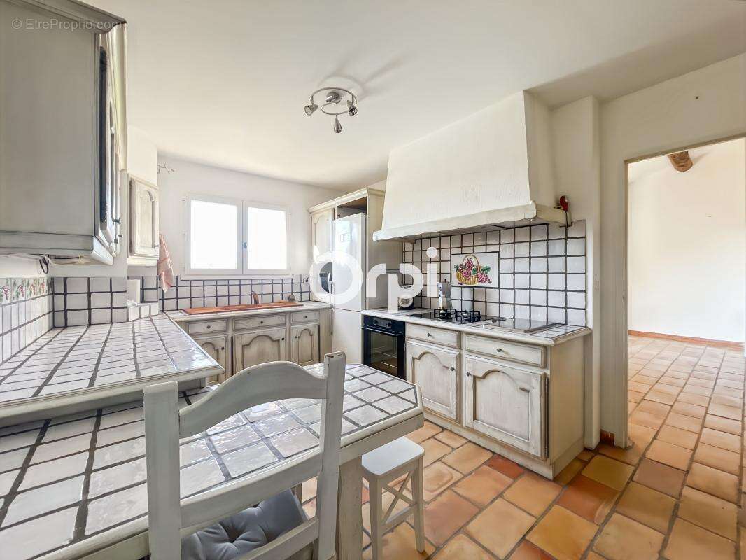 Maison à ROQUEVAIRE