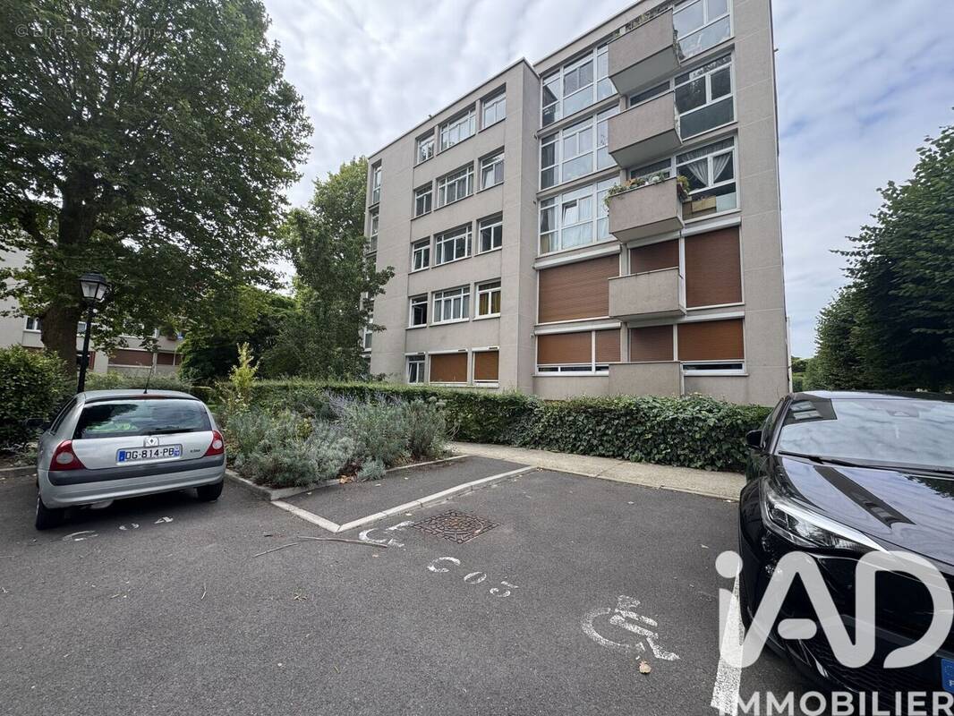 Photo 1 - Appartement à MAISONS-LAFFITTE