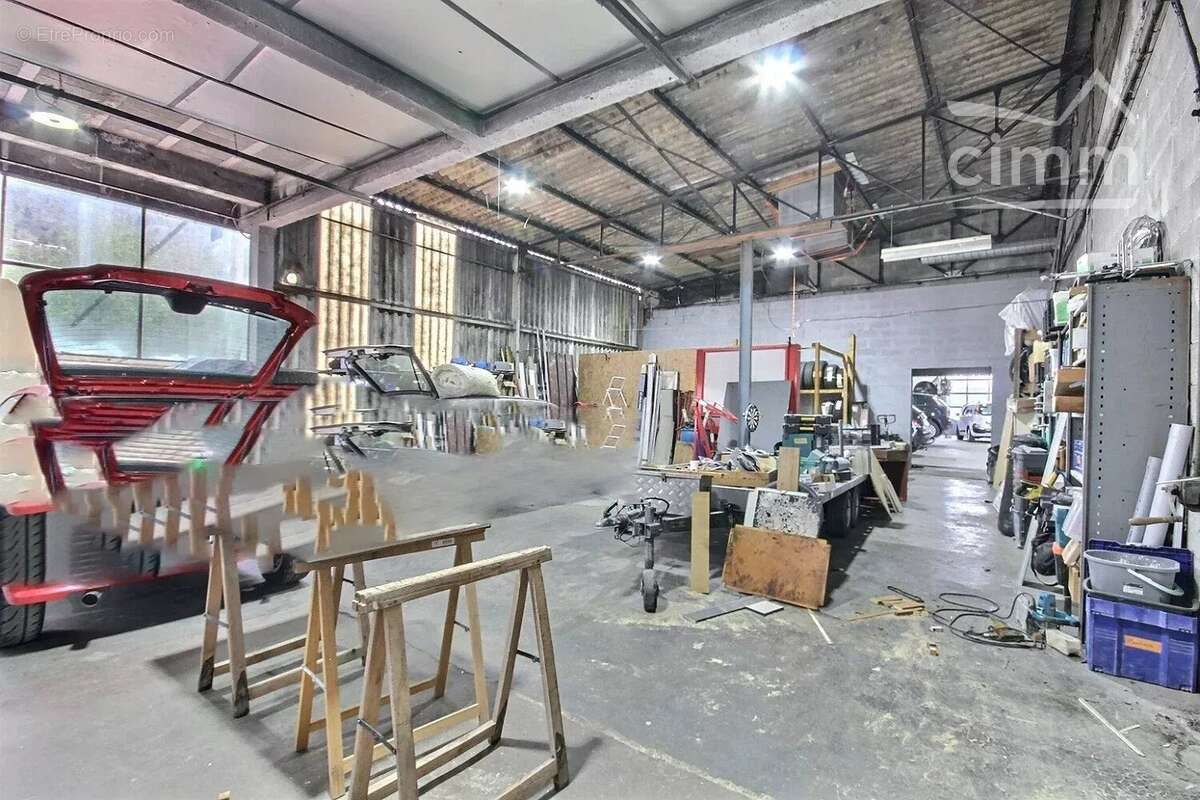 Commerce à DETRIER