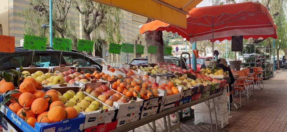 Commerce à MENTON