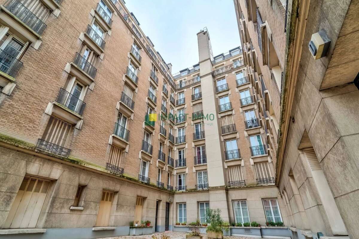 Appartement à COLOMBES