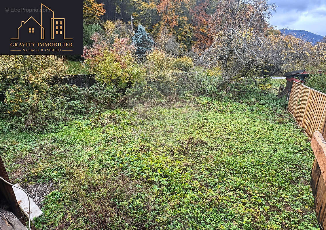 Maison à ARACHES-LA-FRASSE