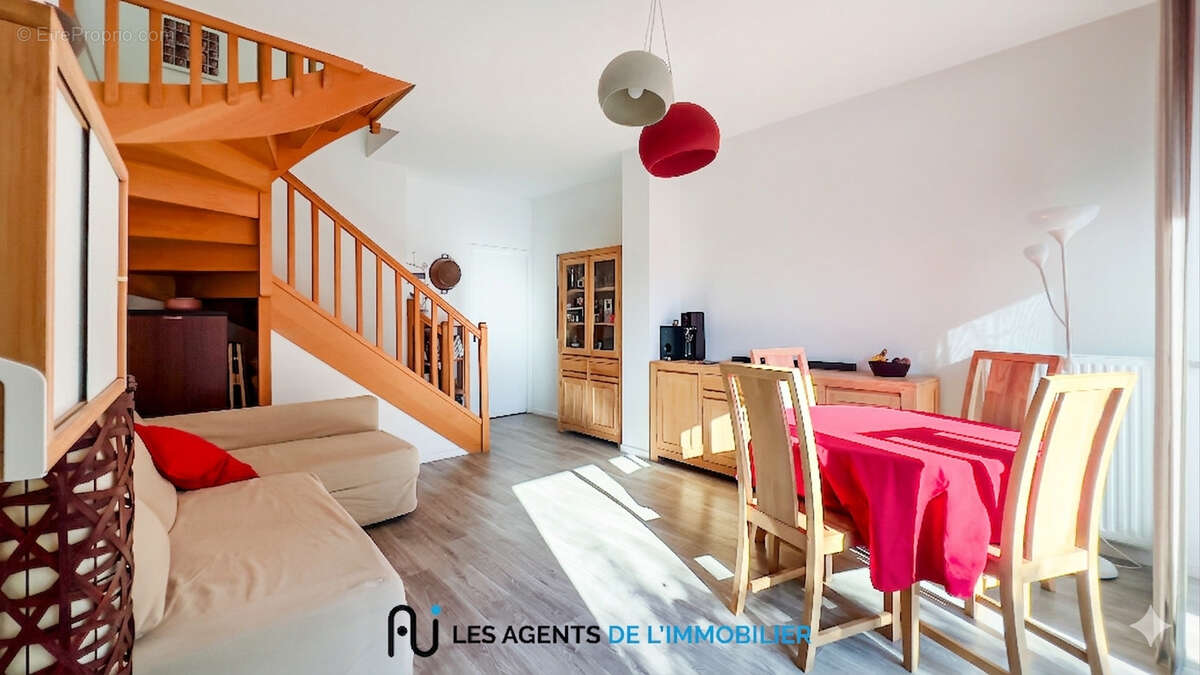 Appartement à NANTERRE
