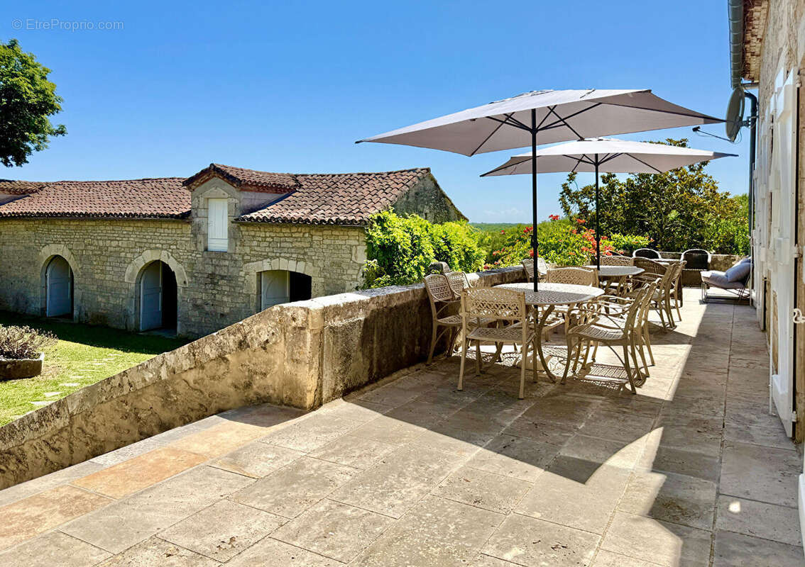 Maison à LALBENQUE