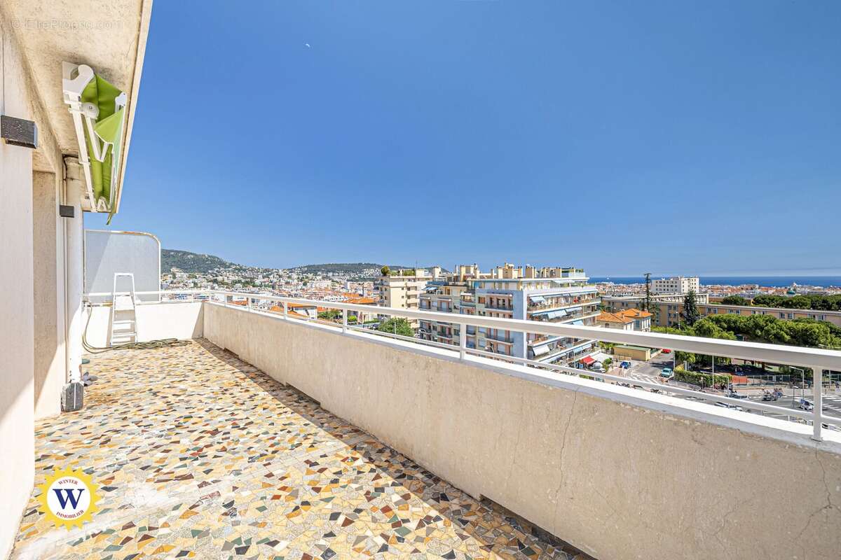 Appartement à NICE