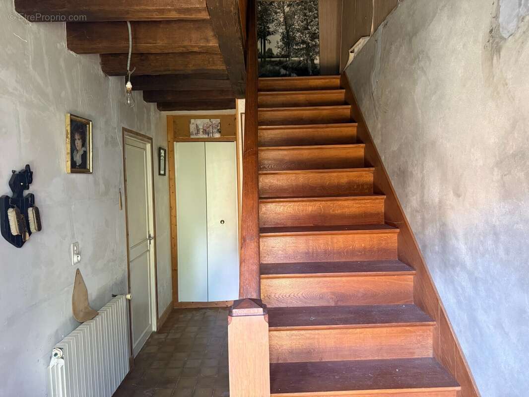 Maison à CROZON-SUR-VAUVRE