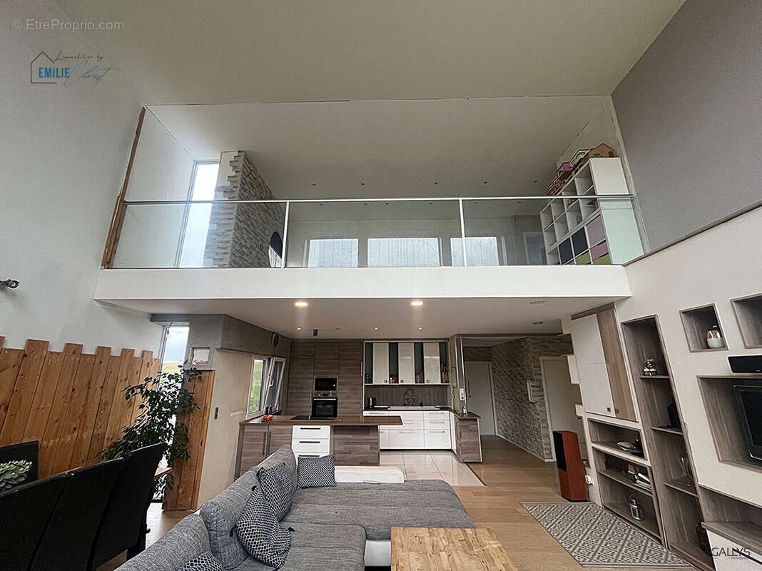 Maison à LOMMERANGE