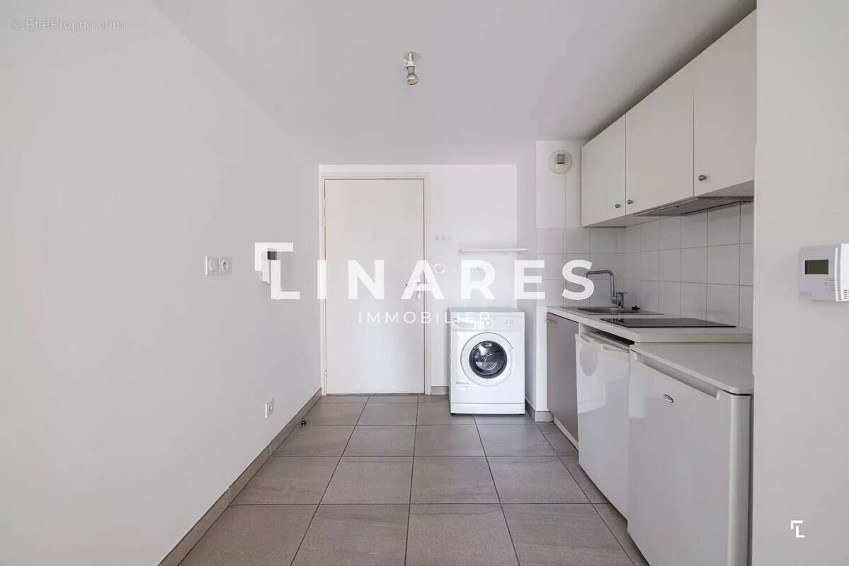 Appartement à MARSEILLE-5E