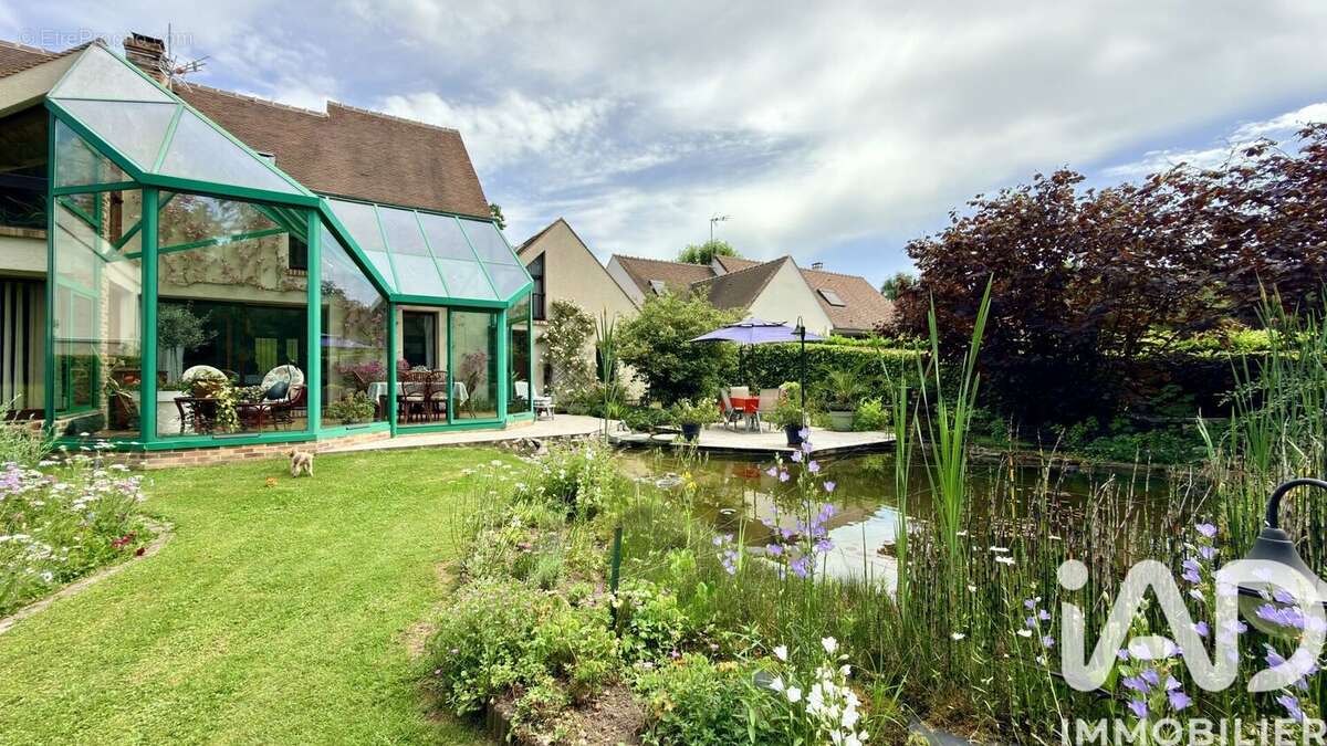 Photo 2 - Maison à ERMENONVILLE