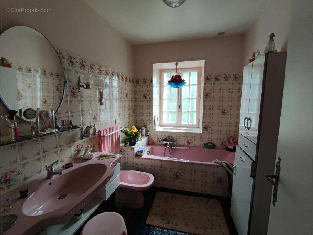 Maison à LA LANDE-DE-GOULT