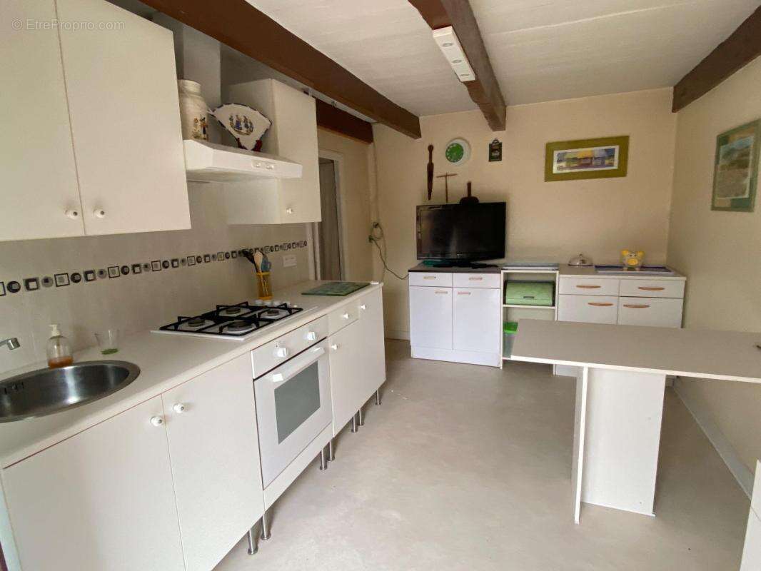 Maison à CLEGUEREC