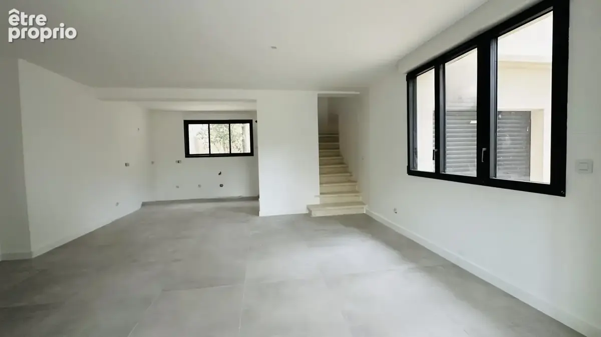 Maison T5 Martigues Jonquières   100 m2 Rénovée & Jardin Piscinable - photo 5