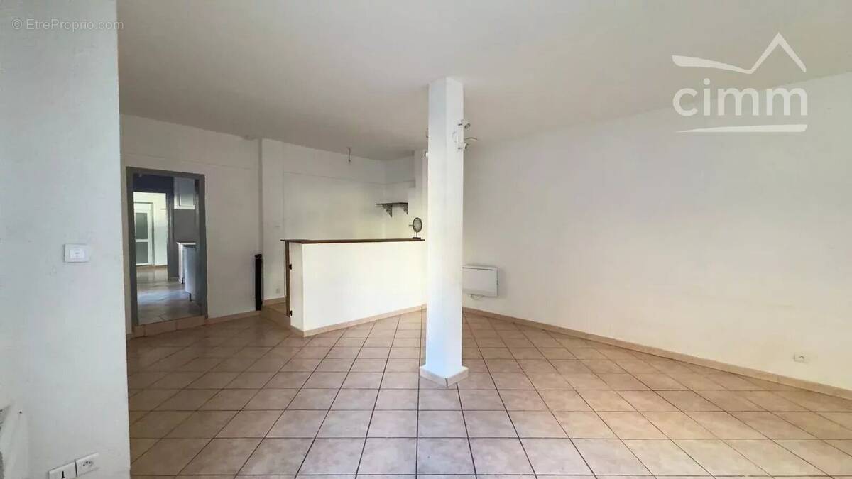 Appartement à AUBENAS