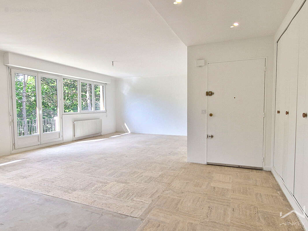 Appartement à ETIOLLES