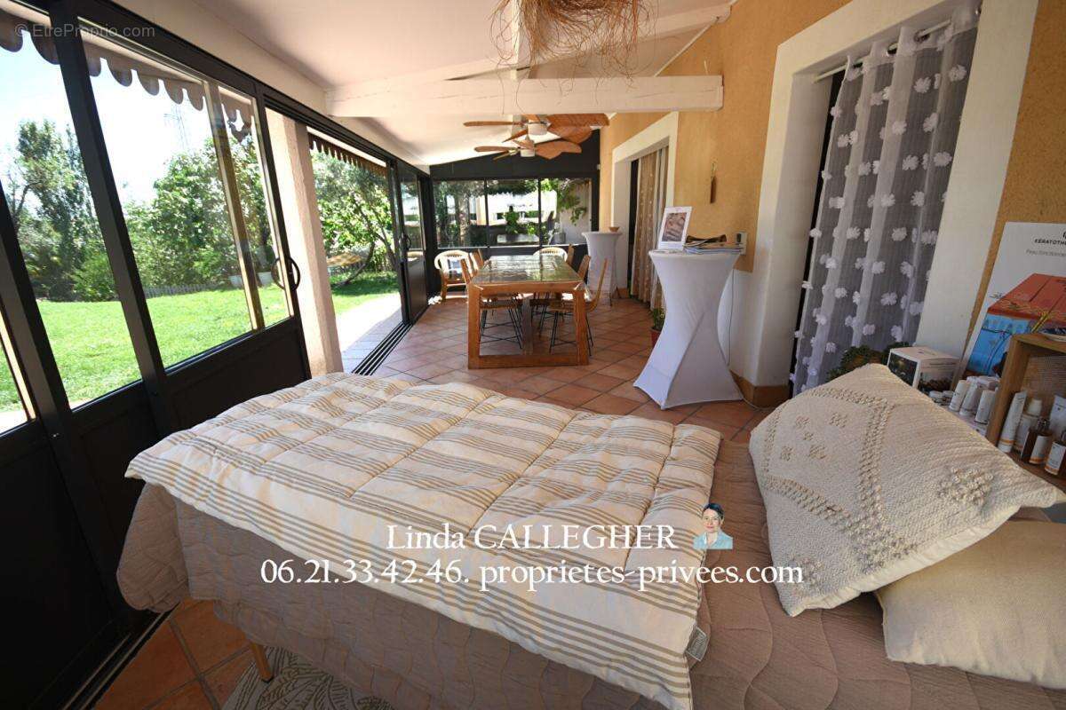 Villa 350m2 dont 9 pièces avec piscine et appartement en annexe - photo 12