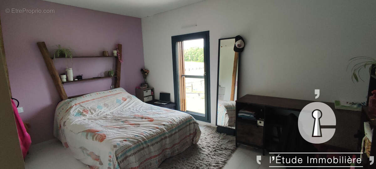 Maison Saint Ouen Des Toits 9 pièce(s) 189 m2 + 6 gîtes (132 m²) - photo 13