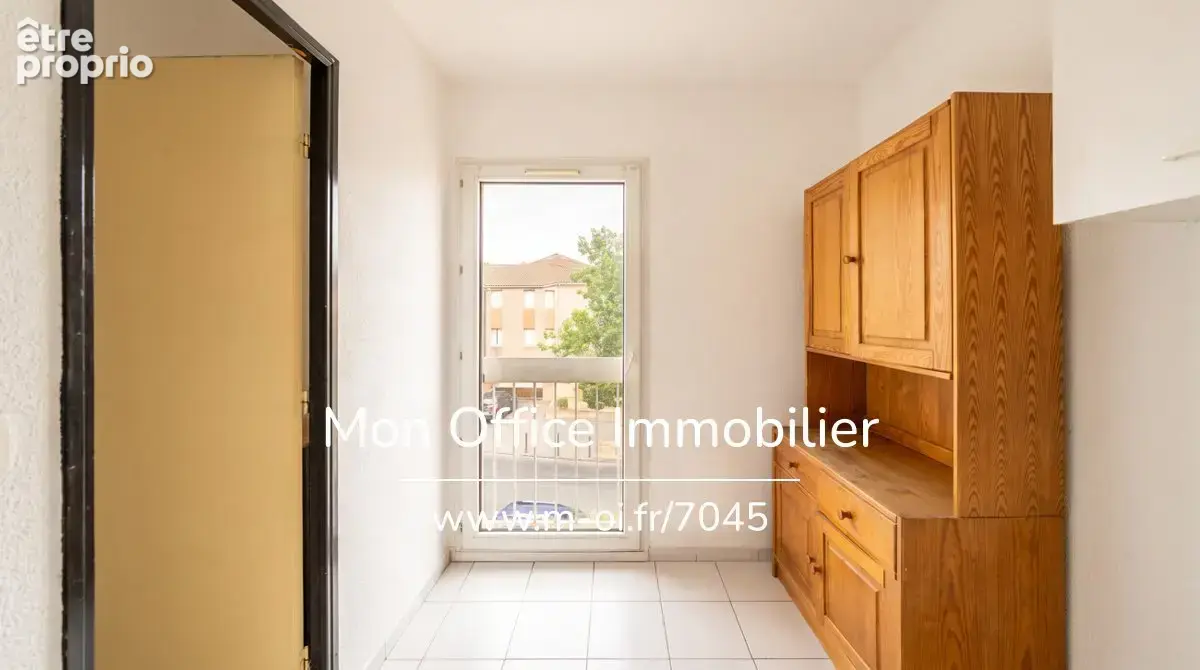 Référence : 7045-CGO - Appartement T1 - Secteur St Jérôme - photo 4