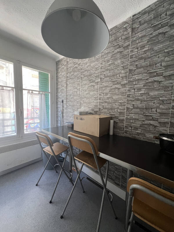 Appartement à MARSEILLE-3E