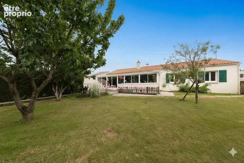Maison 6 pièces 170 m² à vendre à Apremont (85220) - photo 85