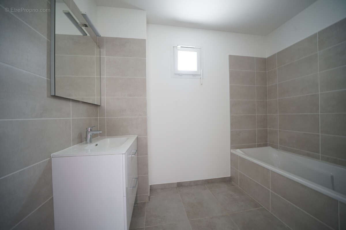 Appartement à ECHIROLLES