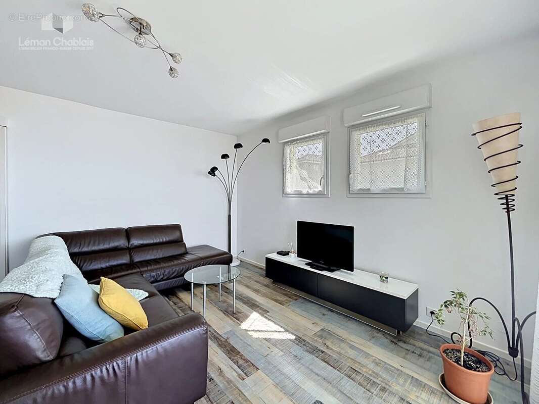 Appartement à EVIAN-LES-BAINS